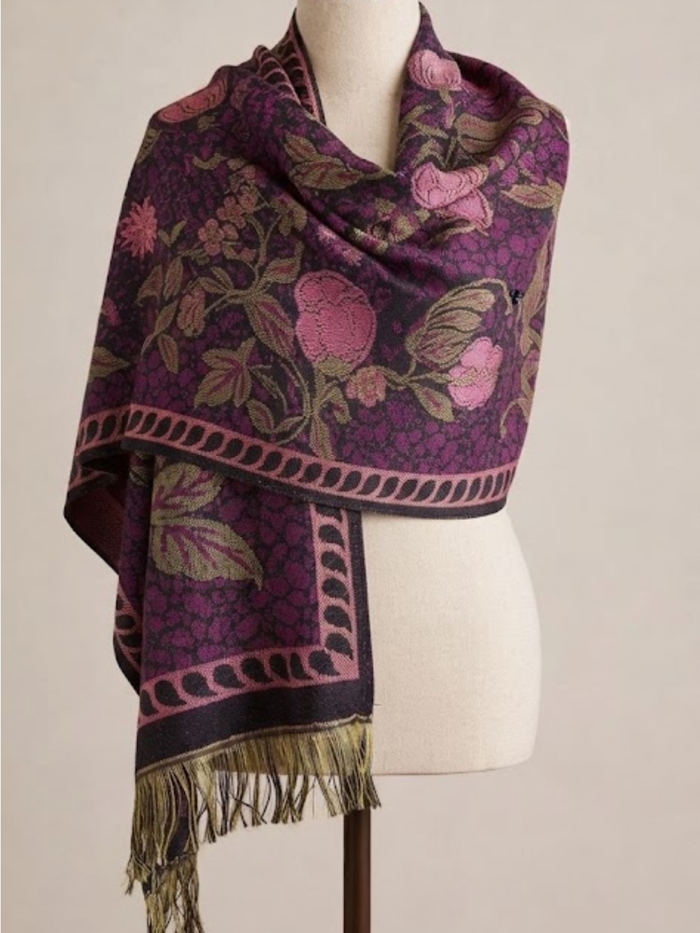 Vintage Black & Magenta Floral Jacquard Fringe Scarf Stole Wrap